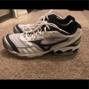 Mizuno Volleyball Shoes